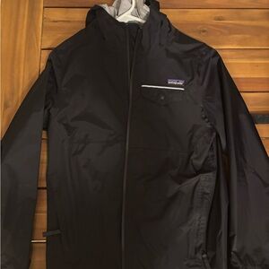 Patagonia Kid’s Black Raincoat